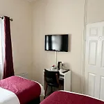 Mulgrave Bed and breakfast 3*