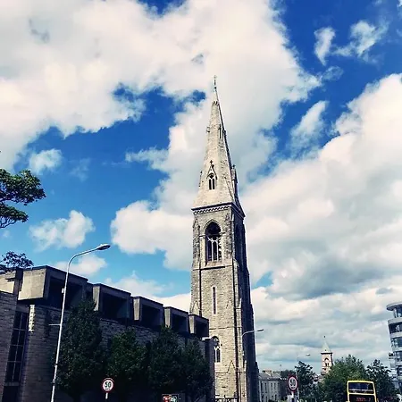 Mulgrave 3* Dun Laoghaire