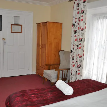 Mulgrave 3* Dún Laoghaire