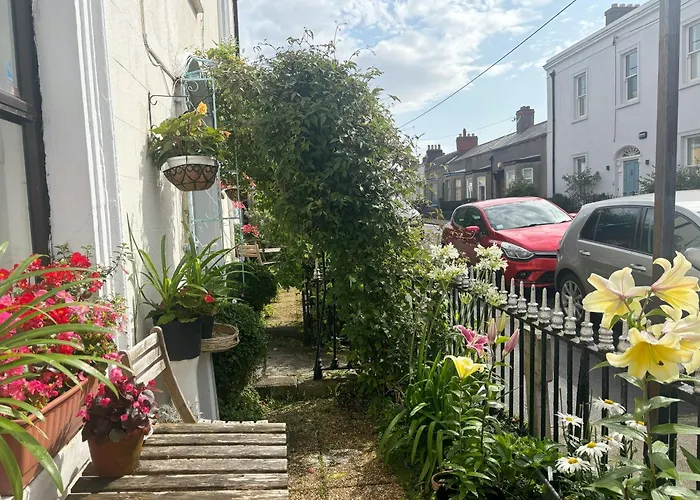 Mulgrave Nocleg ze śniadaniem 3*